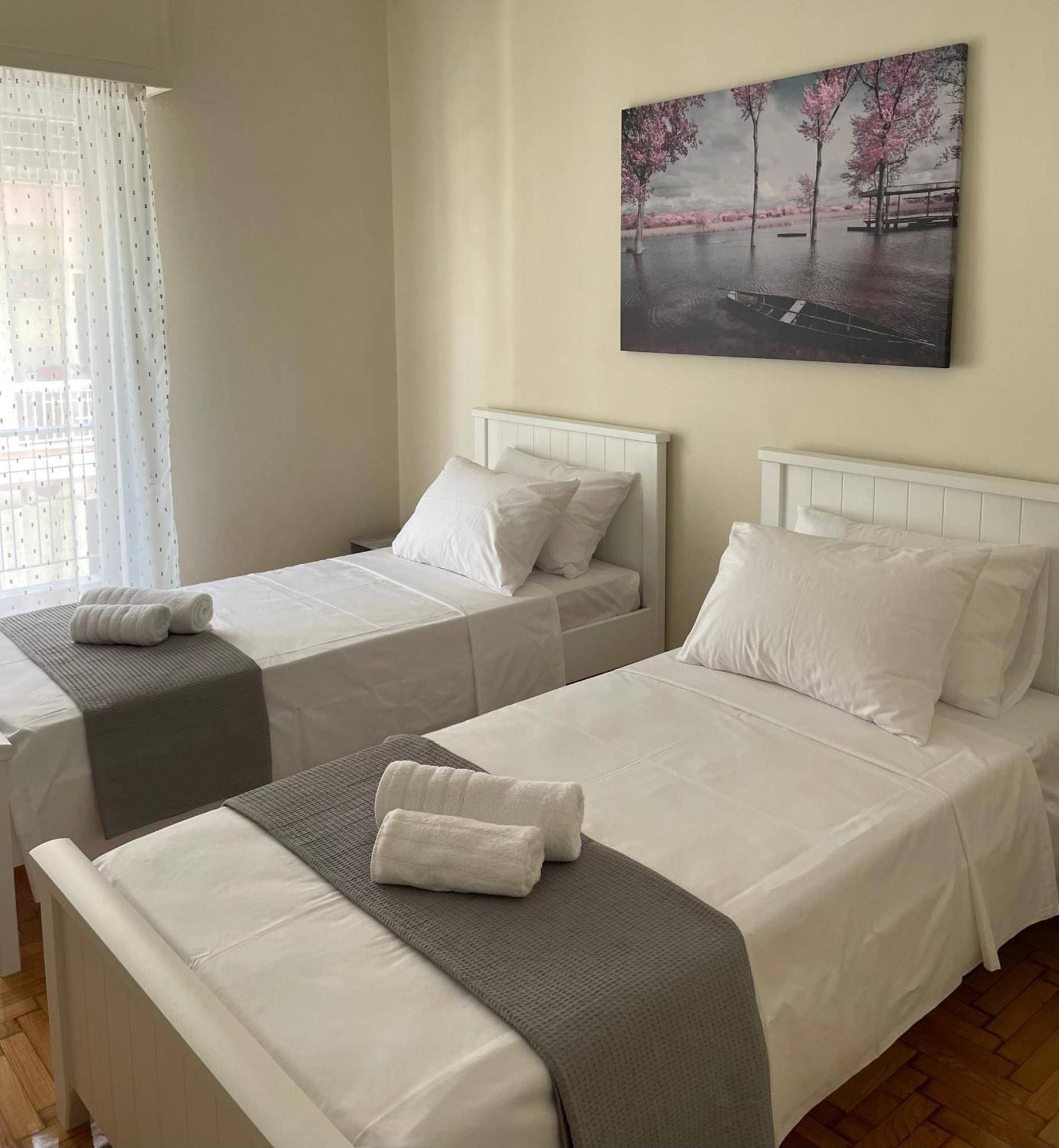 Spacious Apartment Near Panormou Metro Афины Экстерьер фото